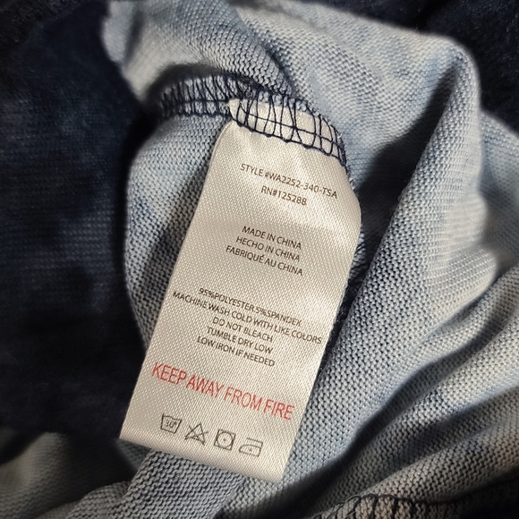 2pc Tahari Lounge Set D - Picture 8 of 8